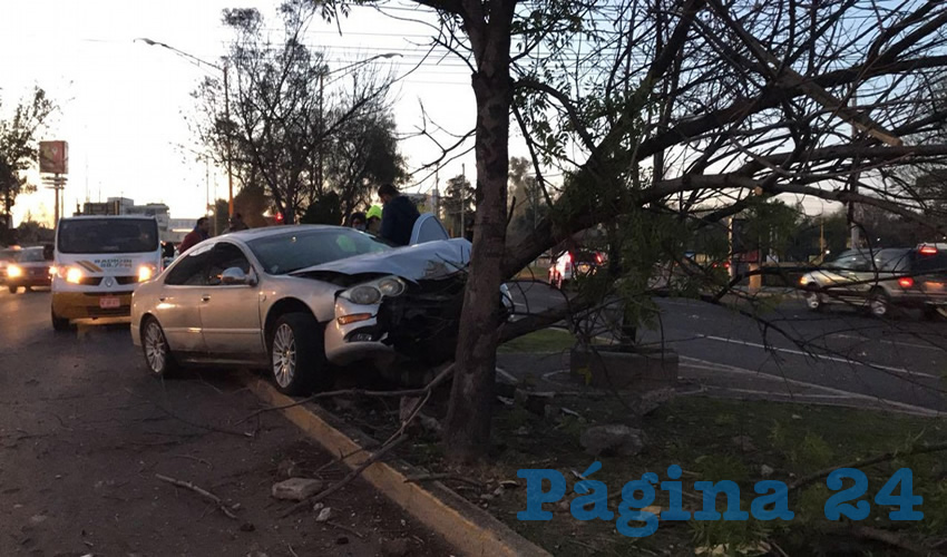 El accidente ocurrió sobre avenida Universidad