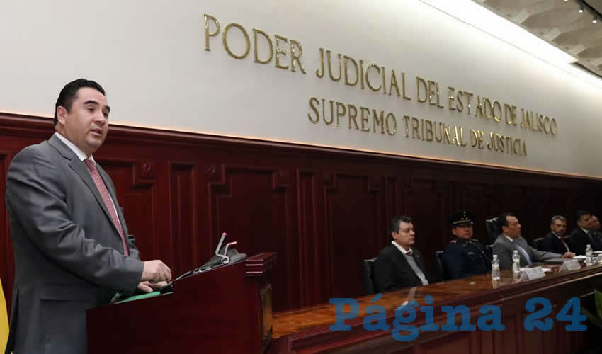 “(…) ya lo habíamos platicado, creo que así va a ser, no va a haber ningún tema en el que el Poder Judicial tenga que irse a una controversia. Eso sería lo ideal para todos”, que los diputados saquen a tiempo la reforma a este poder, sentenció el presidente del mismo, Ricardo Suro Esteves/Foto: Archivo Página 24