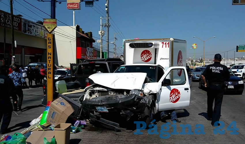 Aspecto de los da&ntilde;os causados por la colisi&oacute;n vehicular 