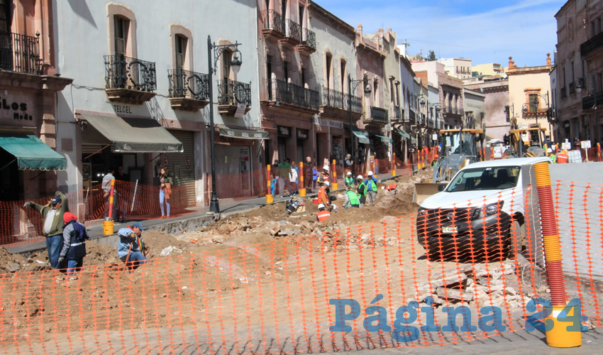 Felipe Benjamín de León Mojarro, reiteró que la red hidráulica de la zona metropolitana Zacatecas-Guadalupe “presenta problemas de fugas y taponamiento en sus tuberías” (Fotos Archivo Página 24)