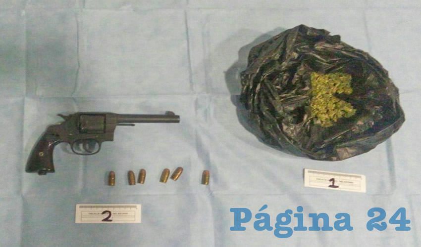 La pistola y las sustancias decomisadas a San Juana