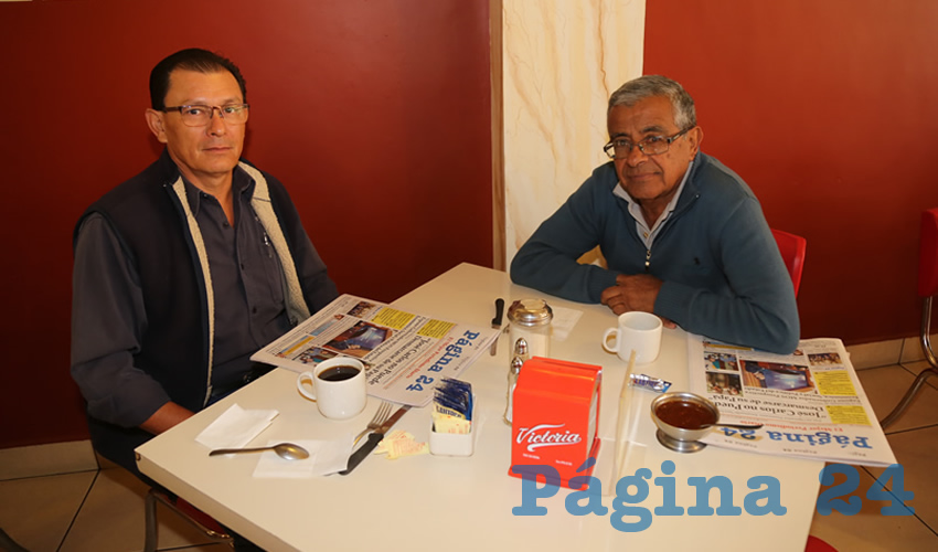 En el restaurante Mitla compartieron el primer alimento del d&iacute;a Gerardo Palomo Guti&eacute;rrez y Benjam&iacute;n Garc&iacute;a Rodr&iacute;guez