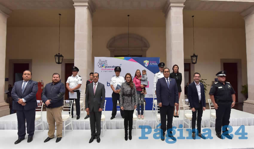 La alcaldesa de Aguascalientes, Tere Jiménez, reconoció el compromiso, heroísmo y profesionalismo de la Policía Municipal
