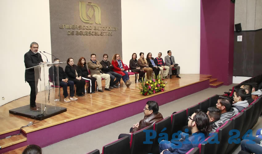 Estudiantes UAA deben formarse como profesionales autocr&iacute;ticos, anal&iacute;ticos y reflexivos