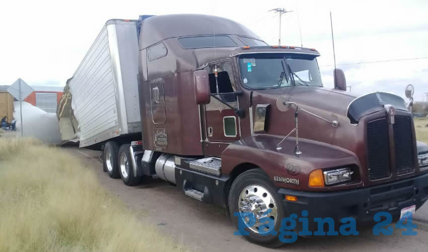 El tr&aacute;iler propiedad de Transportan Megan