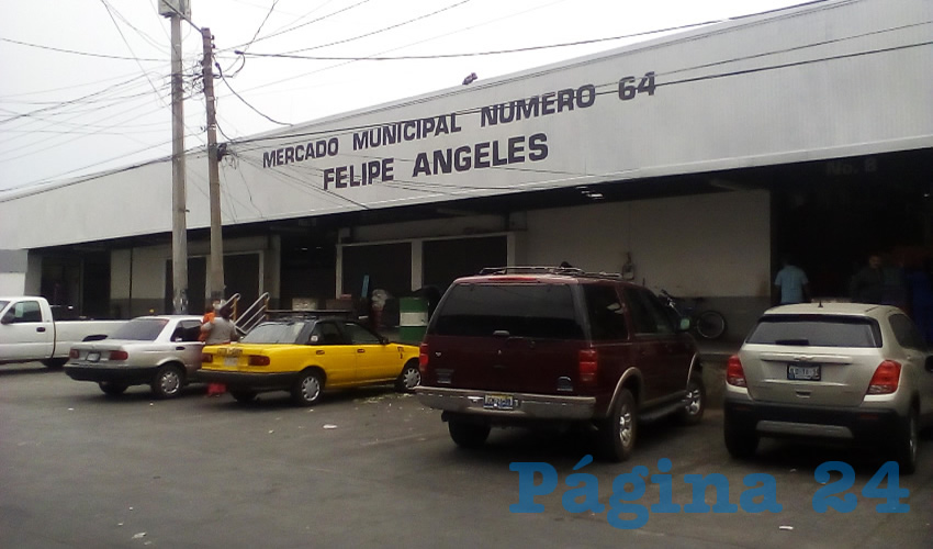 En la remodelación del sitio, tan presumida por el ayuntamiento de Guadalajara, se incluyeron algunas adecuaciones para crecer las banquetas, lo cual fue mal visto por comerciantes, quienes señalaron que lo que se requiere son espacios para que la gente se estacione/Fotos: Francisco Tapia 