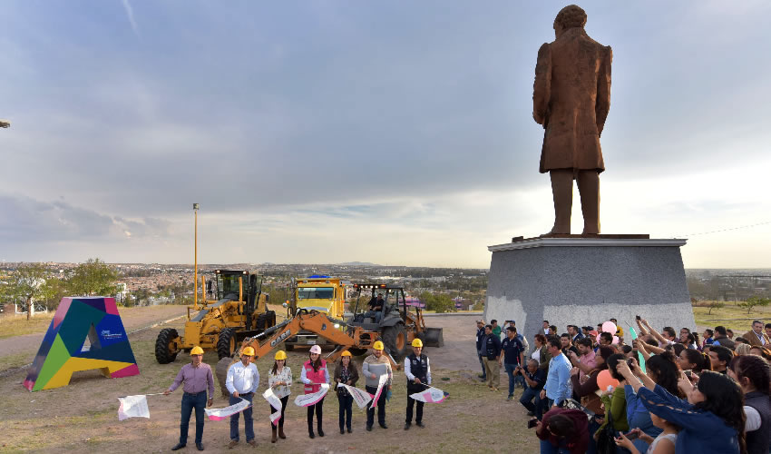 Tere Jiménez señaló que esta obra resulta innovadora y sin precedentes en Aguascalientes