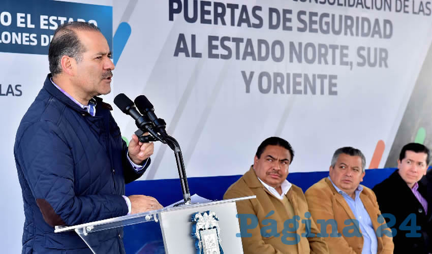 El gobernador Martín Orozco Sandoval encabezó la entrega de obras para consolidar la infraestructura y equipamiento de las puertas de acceso, y apoyos alimentarios del programa Crecer con Valores