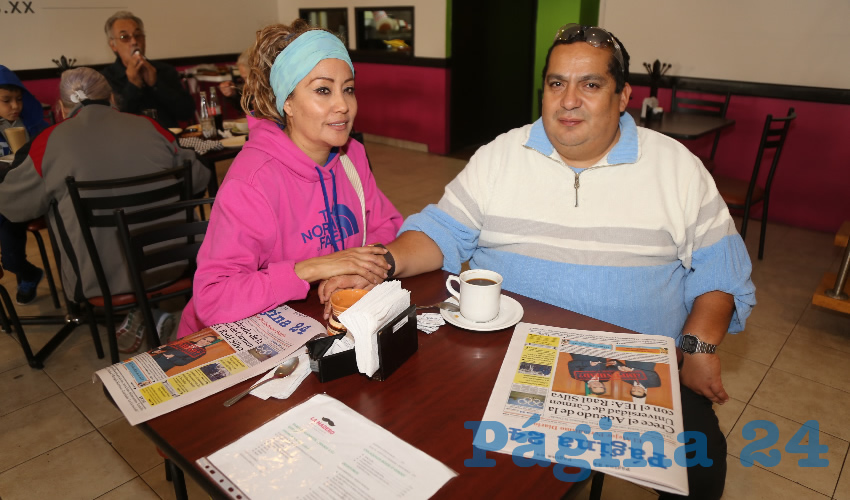 En el restaurante La Madero desayunaron Adriana Morales Arellano y Rodrigo Elpidio Segura Enríquez