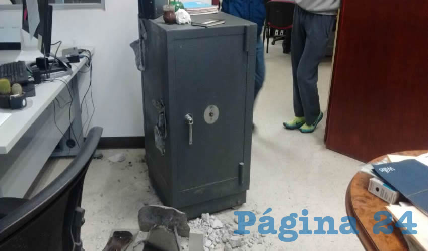 Los vigilantes privados extrajeron el dinero de una caja fuerte, en una empresa situada en el Parque Industrial del Valle de Aguascalientes