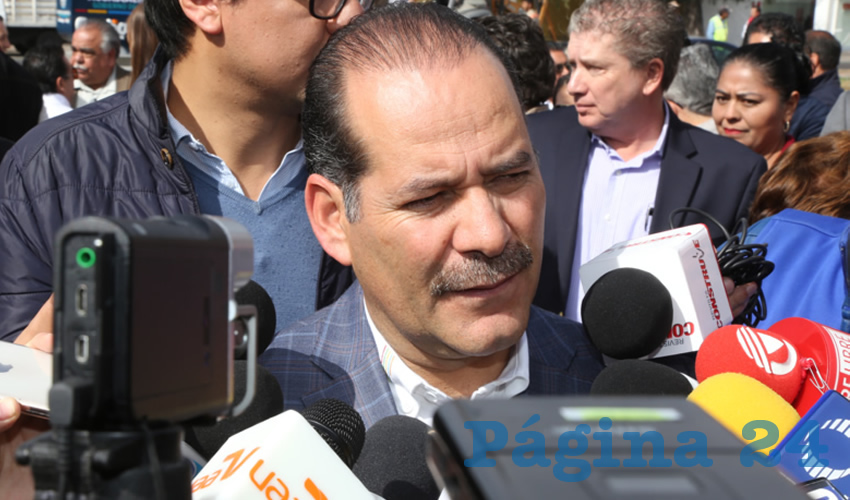Mart&iacute;n Orozco Sandoval, gobernador del Estado