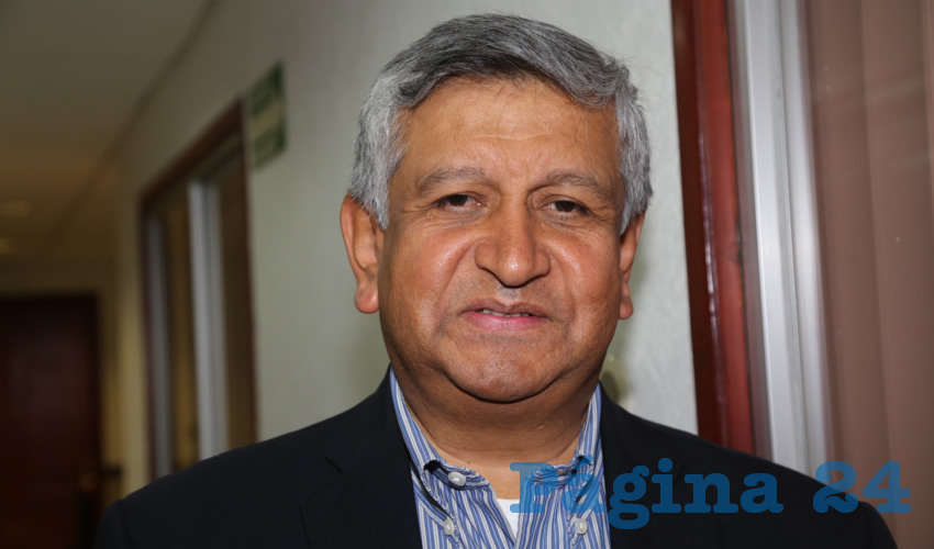 Gilberto Carlos Ornelas, perredista