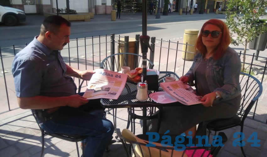 Ilian Hern&aacute;ndez y Daysi Hern&aacute;ndez desayunaron en el restaurante Mitla