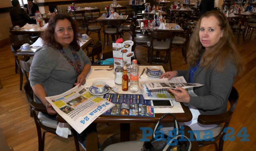 En Sanborns Francia desayunaron Lety Castro Paloma y Lety Martínez González