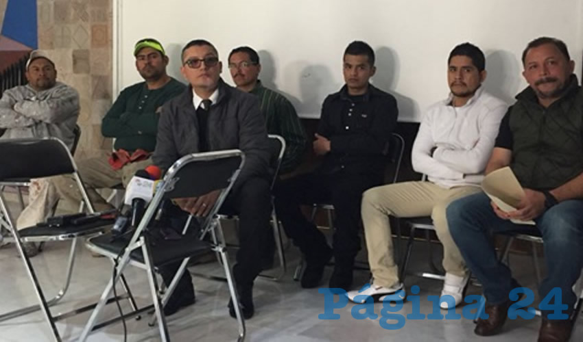 “El pago del aguinaldo de 60 días, bonos de despensa mensuales, así como los descansos de fines de semana, “todo viene estipulado en la ley”: Rivera Nieto (Foto: Manuel Medina Castro)