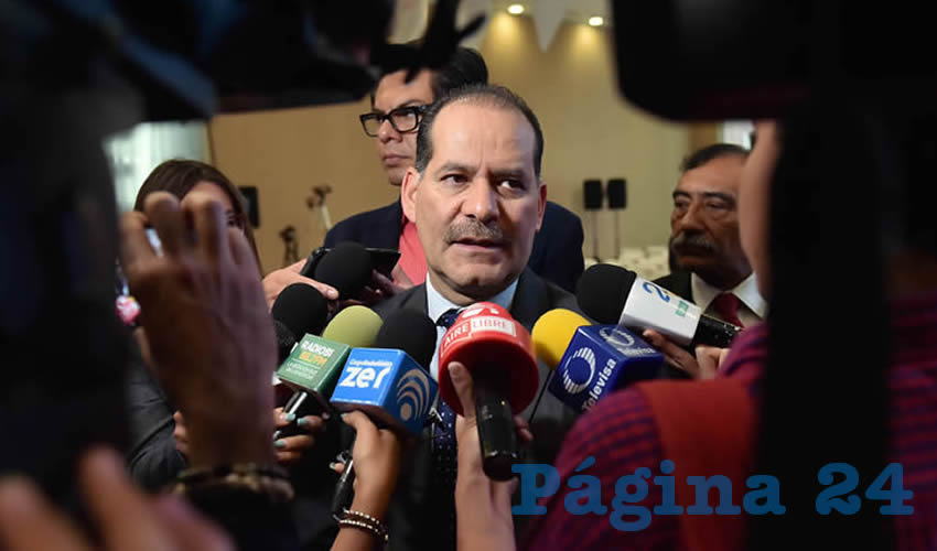 Mart&iacute;n Orozco Sandoval, gobernador del Estado