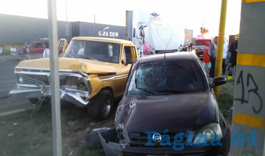 El accidente ocurrió sobre la carretera federal 45 Norte y prococó un intenso tráfico vehicular
