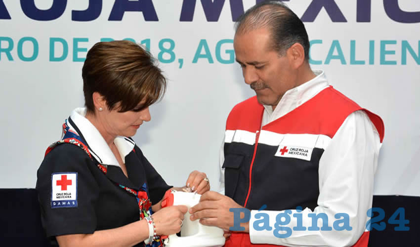 Mart&iacute;n Orozco Sandoval se&ntilde;al&oacute; que la Cruz Roja es una instituci&oacute;n de beneficencia que siempre est&aacute; ah&iacute; las 24 horas los 365 d&iacute;as del a&ntilde;o al pendiente