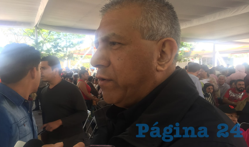 Arturo Luna Ramírez, titular de la Dirección de Seguridad Pública del municipio de Guadalupe: “A través de las distintas actividades, que genera la dirección de seguridad pública, en el programa de prevención del delito, una de ellas es resaltar las habilidades artistas de los jóvenes, que entre ellas puede ser el graffiti artístico o cultura urbana”. (Foto: Alberto Núñez Hernández)