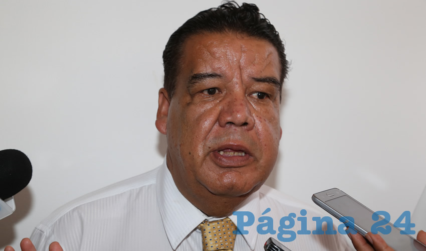 Francisco Javier Flores Flores, dirigente de Cimientos del Magisterio (Foto: Eddylberto Luévano Santillán)