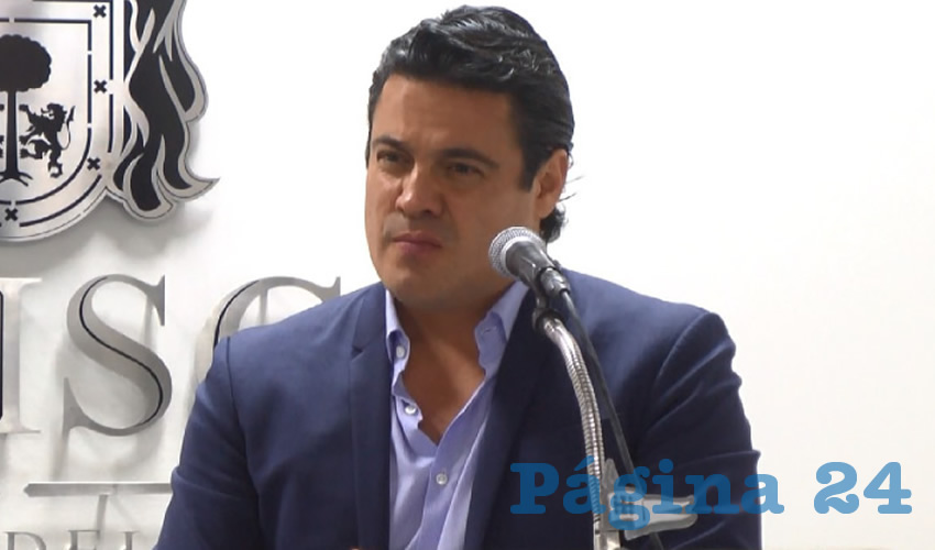 “La fuerza de la tormenta es tal que no hemos logrado aislarnos de la crisis de violencia que sacude a todo el país”, reconoció el gobernador Aristóteles Sandoval, quien también que los criminales operan impunemente debido a policías corruptos/Foto: Archivo Página 24 