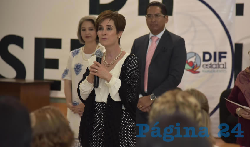 El DIF Estatal organiz&oacute; el panel Mujeres Emprendedoras