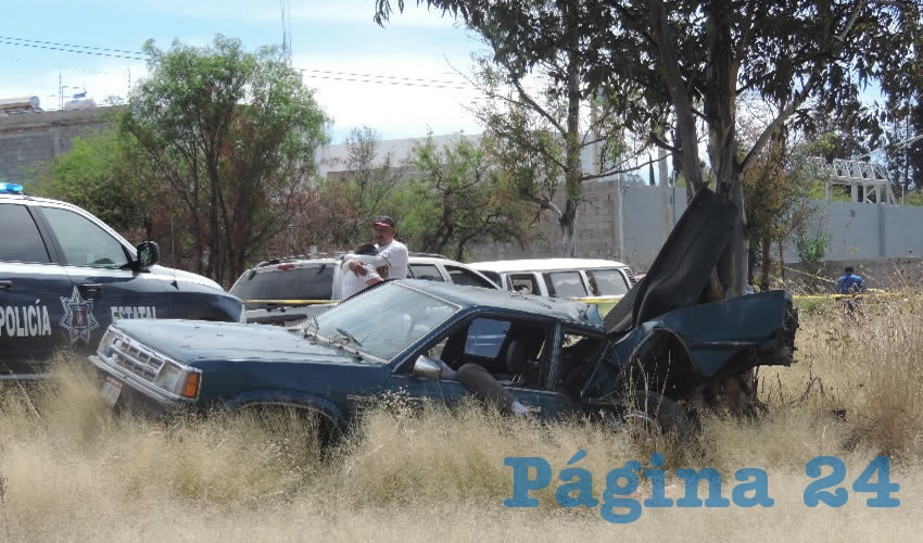 Juan Sigala Córdova se mató al estrellarse contra una automóvil y un árbol