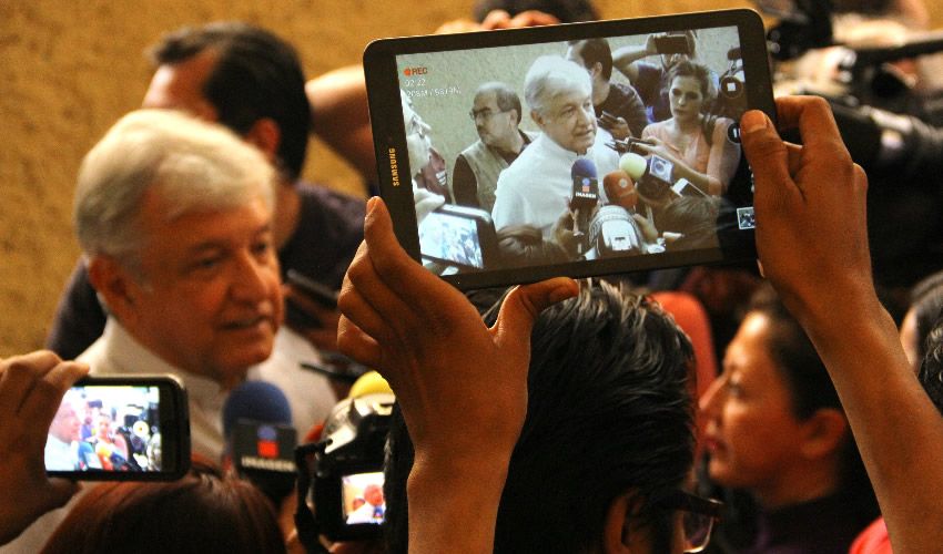 Zacatecas, Zacatecas.- Andrés Manuel López Obrador hizo declaraciones respecto al reto que le lanzó José Antonio Meade (Foto: Alejandro Ortega/ Cuartoscuro)