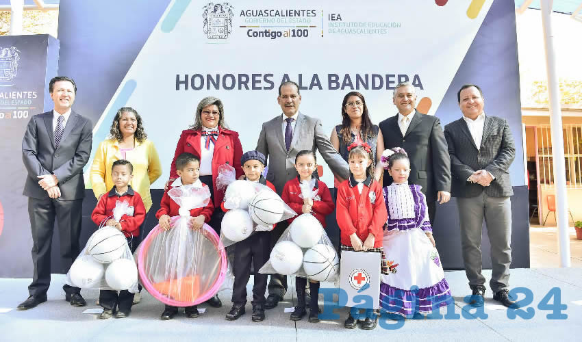El gobernador Martín Orozco Sandoval arrancó el pago de casi nueve mil becas compensatorias y de excelencia para la educación básica