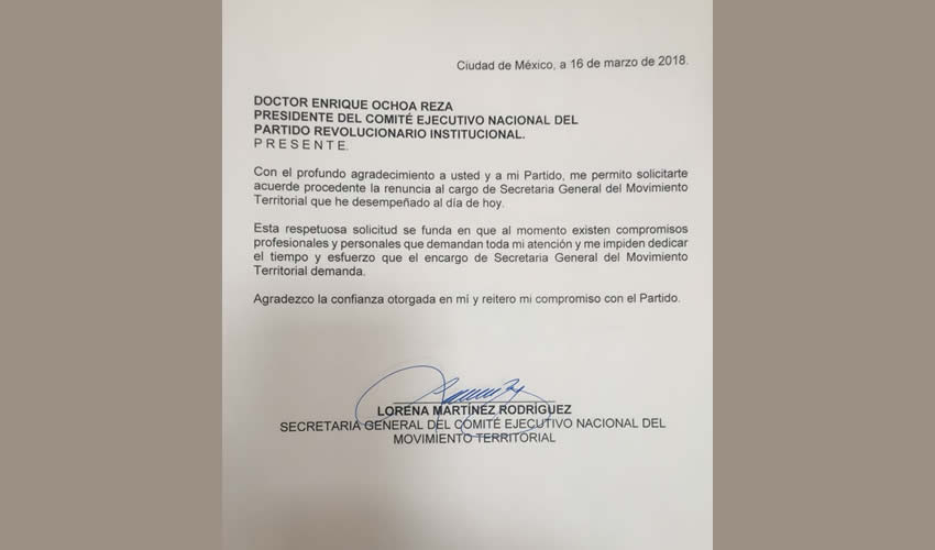 Renuncia de Lorena Martínez al MT