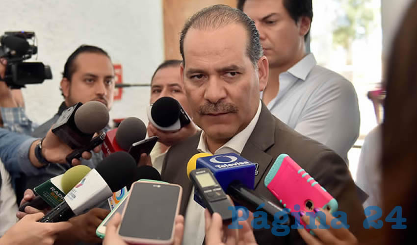Mart&iacute;n Orozco Sandoval, gobernador del Estado