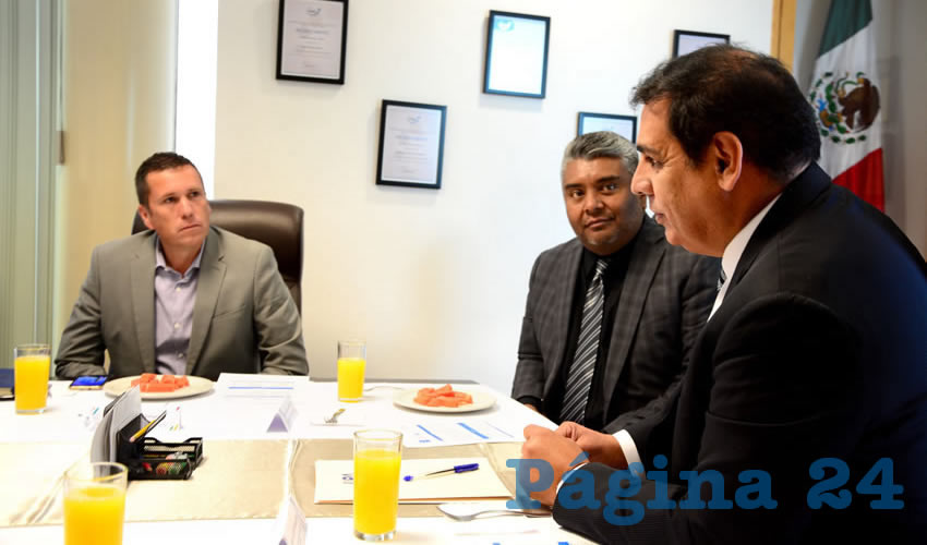 Al firmar este acuerdo se mantiene una estrecha colaboraci&oacute;n entre la academia y la administraci&oacute;n estatal para definir los proyectos de obra p&uacute;blica