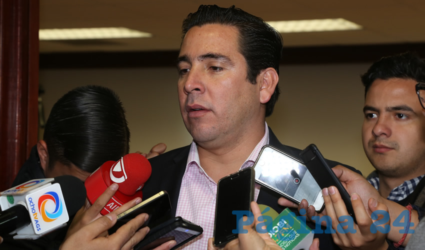 Gustavo B&aacute;ez Leos, diputado local