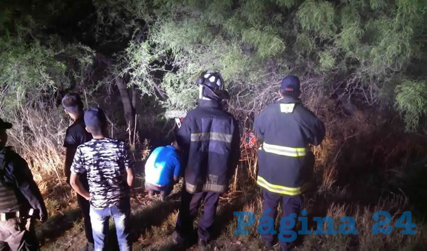 El accidente, que dejó saldo de dos heridos, ocurrió en la terracería que conduce a la comunidad San Antonio del Águila