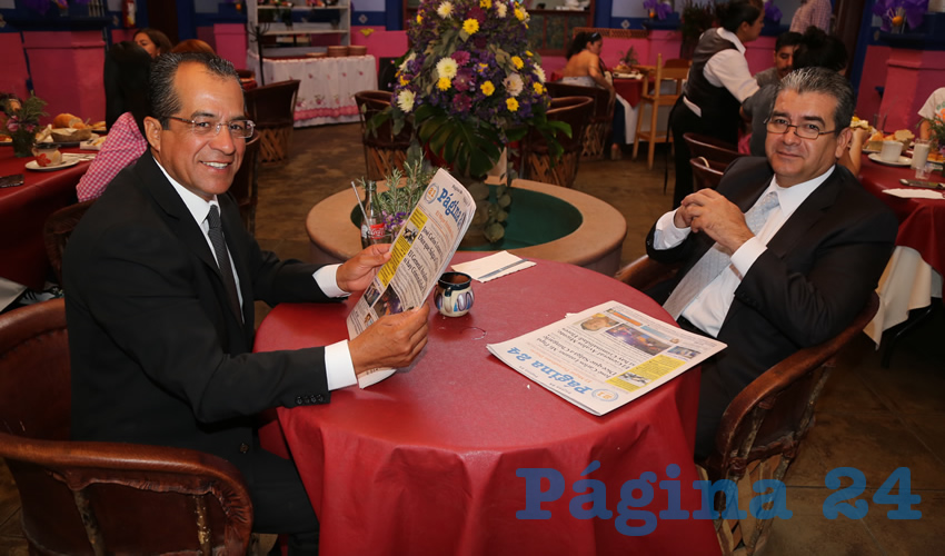 En La Saturnina almorzaron el diputado local Francisco Mart&iacute;nez Delgado y Sergio Escalante Jim&eacute;nez, auditor superior del &Oacute;rgano de Fiscalizaci&oacute;n del Estado de Aguascalientes