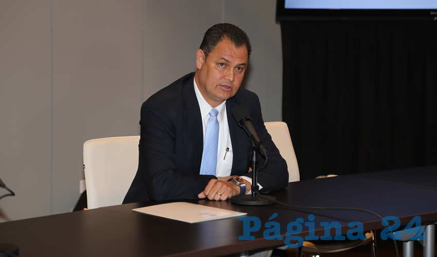 Gobierno del Estado recibe a estos nuevos funcionarios con la encomienda de desarrollar un trabajo honesto, eficiente y transparente (Fotos: Eddylberto Luévano Santillán)