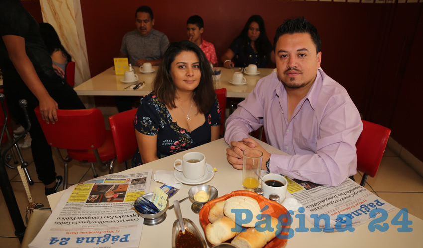 En el restaurante Mitla almorzaron Marisol Nájera Herrera y Aldo Covarrubias Macías
