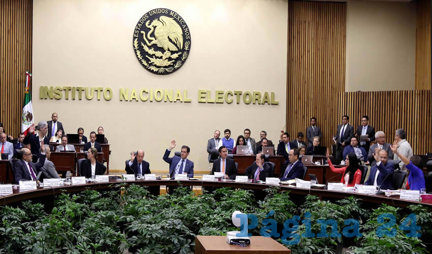 En sesión extraordinaria, se aprobaron también las reglas de producción y de moderación de los tres debates presidenciales correspondientes al Proceso Electoral Federal 2017-2018