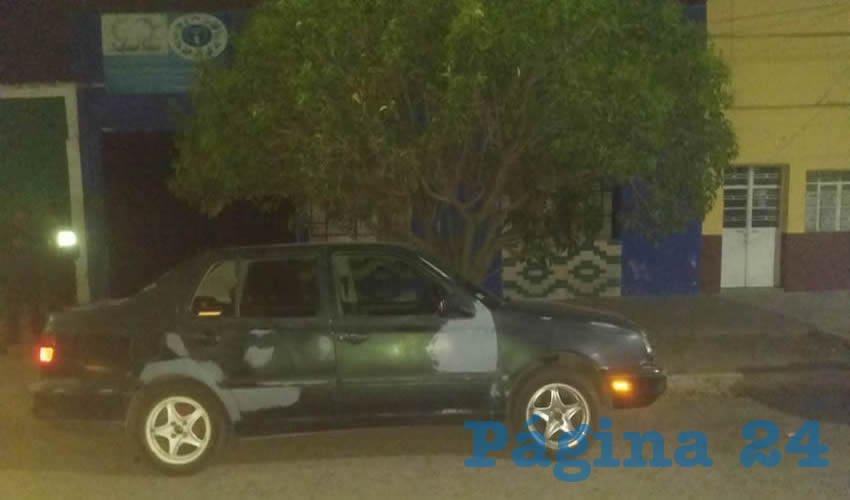 El automóvil que tripulaba el pistolero al momento de su captura