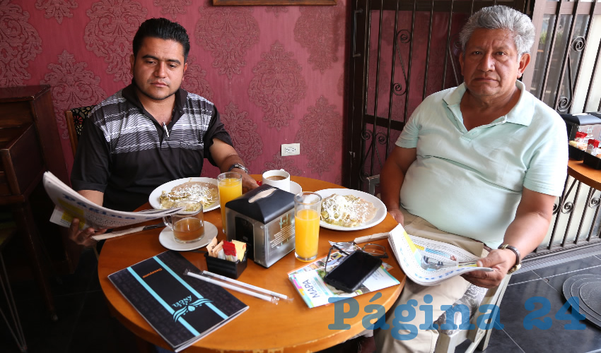 En Caf&eacute; del &Aacute;ngel almorzaron Mois&eacute;s Sobal Trujillo y Jos&eacute; Antonio L&oacute;pez Rodr&iacute;guez, que nos visitan de Veracruz