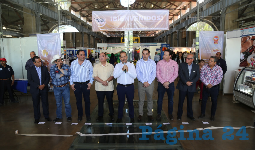 El gobernador Martín Orozco Sandoval asistió como invitado a la inauguración de Expo Láctea 2018 (Fotos: Eddylberto Luévano Santillán)