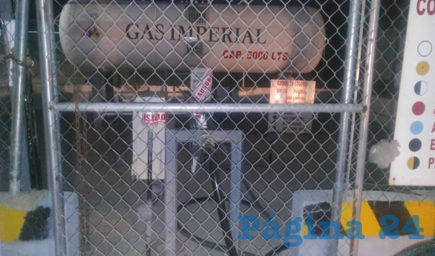 El centro de carburación de Gas Imperial, a un costado de la carretera estatal 54