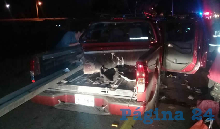 La pieza de metal provocó al conductor fractura expuesta de una pierna y una herida en la ingle izquierda