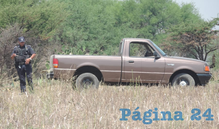 La camioneta del hoy occiso, Miguel &Aacute;ngel Ter&aacute;n D&iacute;az