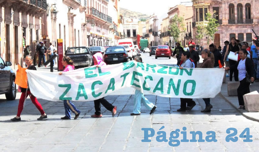En entrevista para Página 24, Pedro Ortega Amador, quien encabezó al grupo de barzonistas, expuso que decidieron hacer presencia en este espacio, para de esta manera presionar a las autoridades gubernamentales que se han negado a recibirlos. (Foto: Merari Martínez Castro)