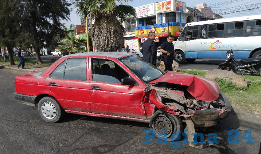 El Nissan Tsuru que manejaba el ebrio Luis Gerardo Macías Ruvalcaba