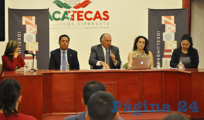 El titular de la Secturz, aseguró que dentro de este evento, se pudo lograr que en Zacatecas se pueda afianzar de manera segura, que turistas puedan visitar el estado, ya que se atraerá a turistas, con diversos convenios. (Foto: Alberto Núñez Hernández/Merari Martínez Castro)