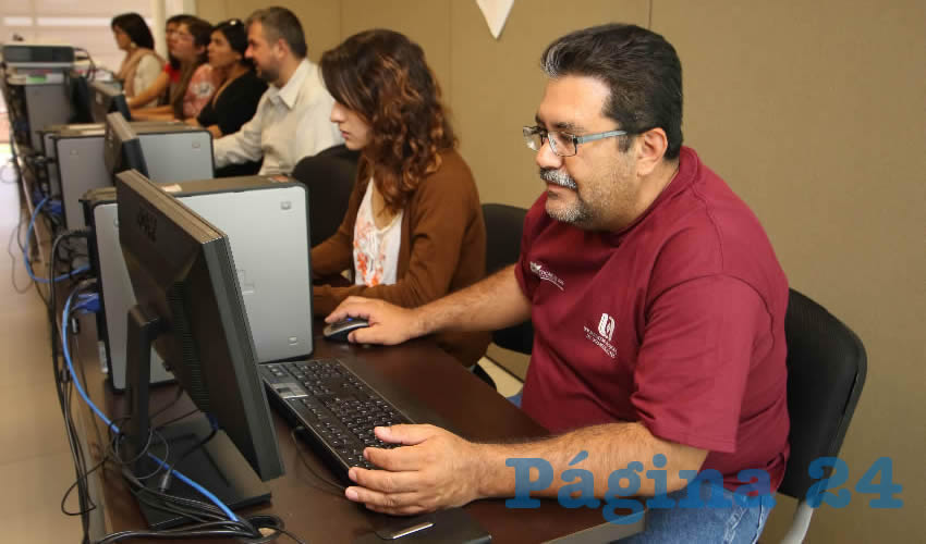 La Aut&oacute;noma de Aguascalientes ha impartido cursos de certificaci&oacute;n a optometristas, trabajadores sociales, abogados, archivistas
