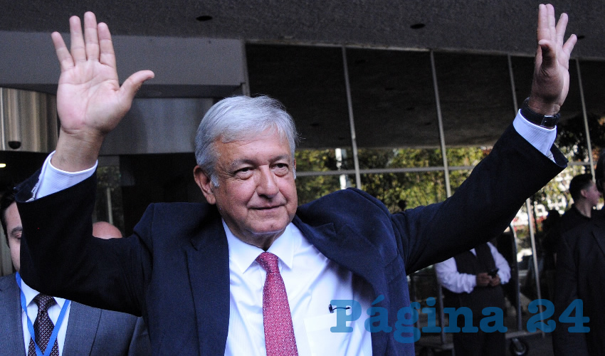 Monterrey, Nuevo León.- López Obrador se reunió con estudiantes del Tec de Monterrey (Foto: Diego Simón Sánchez/ Cuartoscuro)