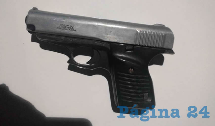 El arma estaba cargada con cuatro cartuchos